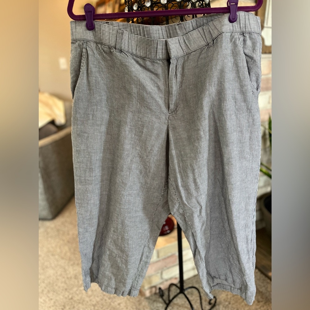 Liz Claiborne Stripe Cropped Pants so cute on linens cotton blend gray&white xxl